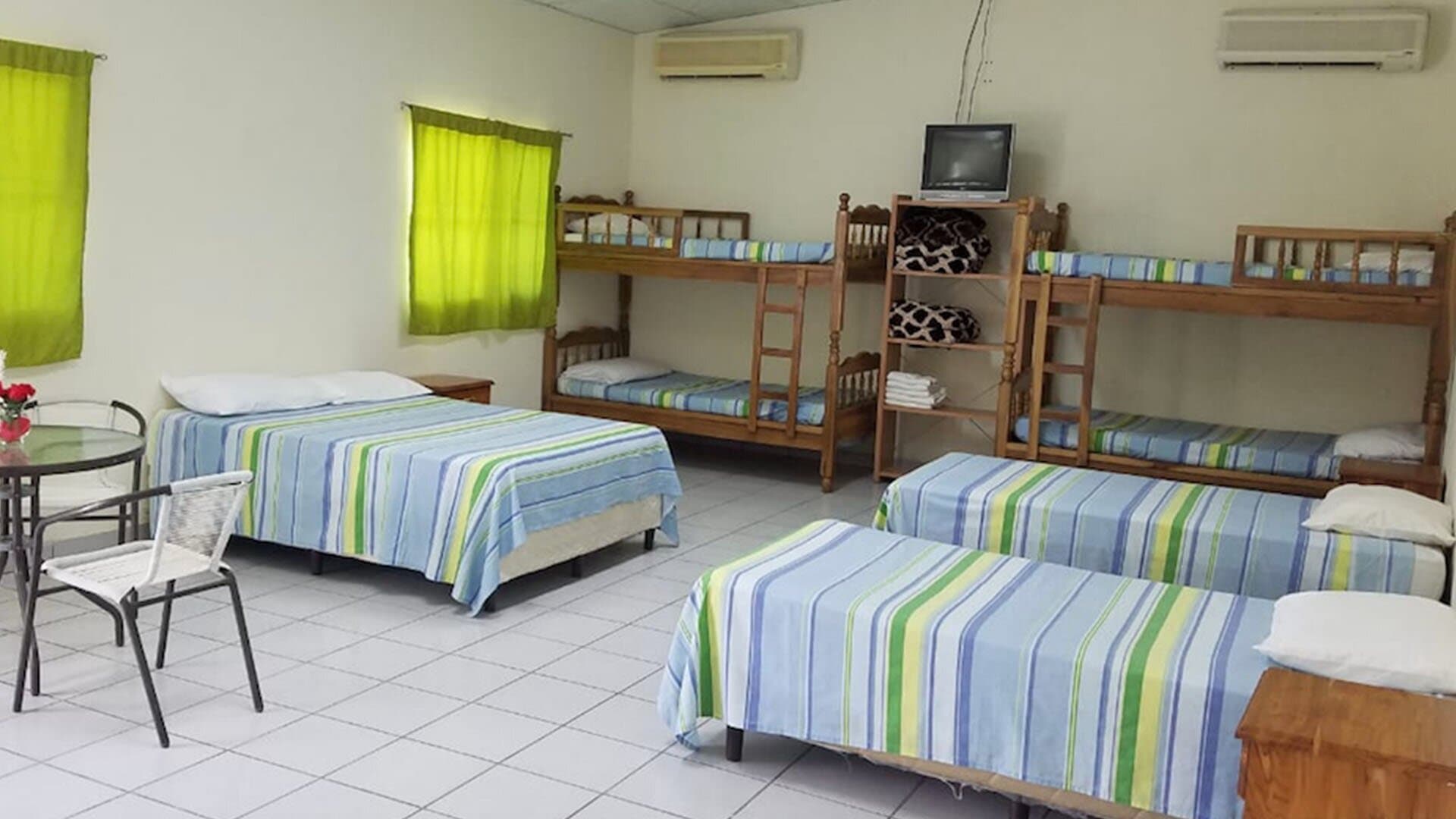Habitación Familiar